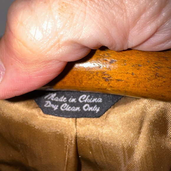 Men’s Camel Hair Sport Coat. Size 42 Long. Two button. Never Worn. EUC! - Picture 3 of 7